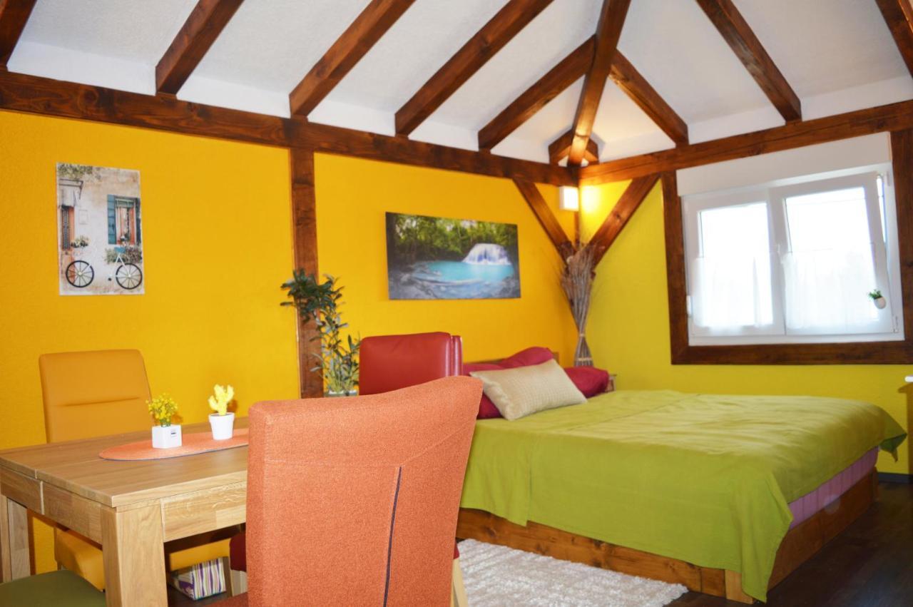 Studio Apartments Luka Biograd - 本科瓦茨 外观 照片