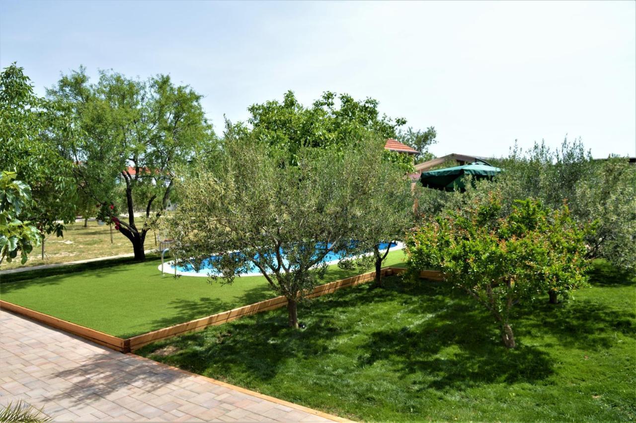 Studio Apartments Luka Biograd - 本科瓦茨 外观 照片
