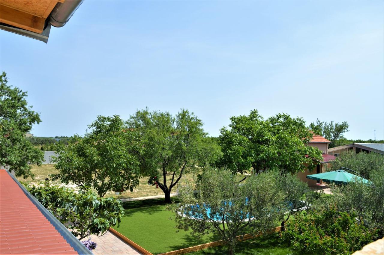 Studio Apartments Luka Biograd - 本科瓦茨 外观 照片